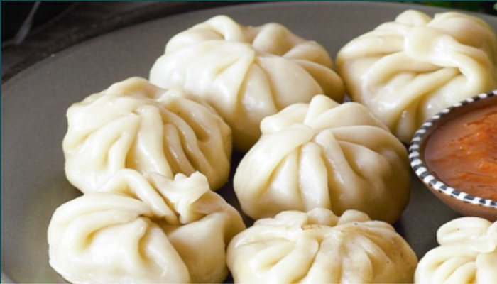 Momos