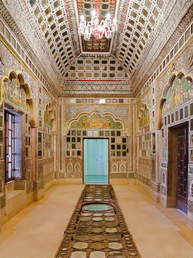 cropped-sheesh-mahal-1.webp