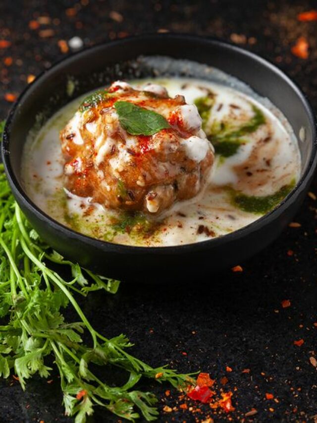 cropped-dahi-vada_179c15d2160_large.jpg